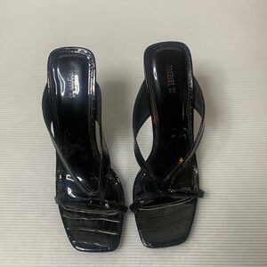 Elegant Black Strappy Heels